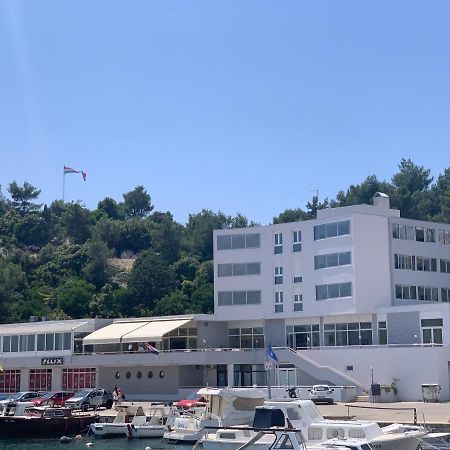 Hotel Tolero Ploce  Eksteriør billede