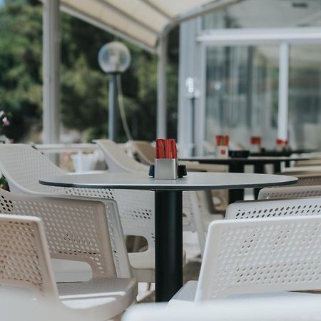 Hotel Tolero Ploce  Eksteriør billede